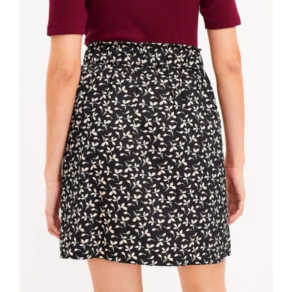 Loft Leaf Pleated Skirt small - Picture 3 of 6